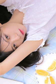 漂亮的保姆完整中文字幕版